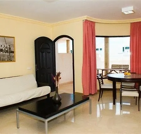 Διαμέρισμα Riviera Park 2a *