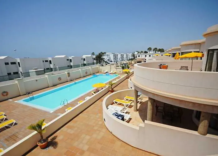 Appartement Riviera Park 2a *