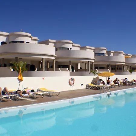 Riviera Park 2a アパート